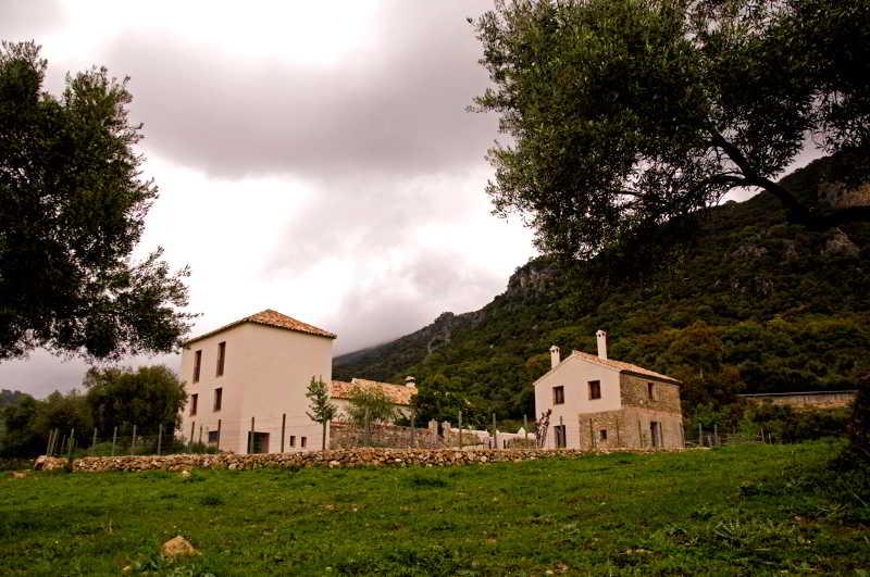 Hotel El Vihuelo 3*